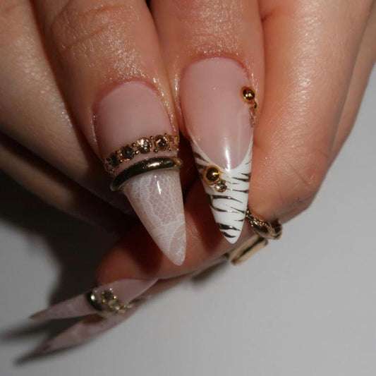 NUDE LUXE GEMS