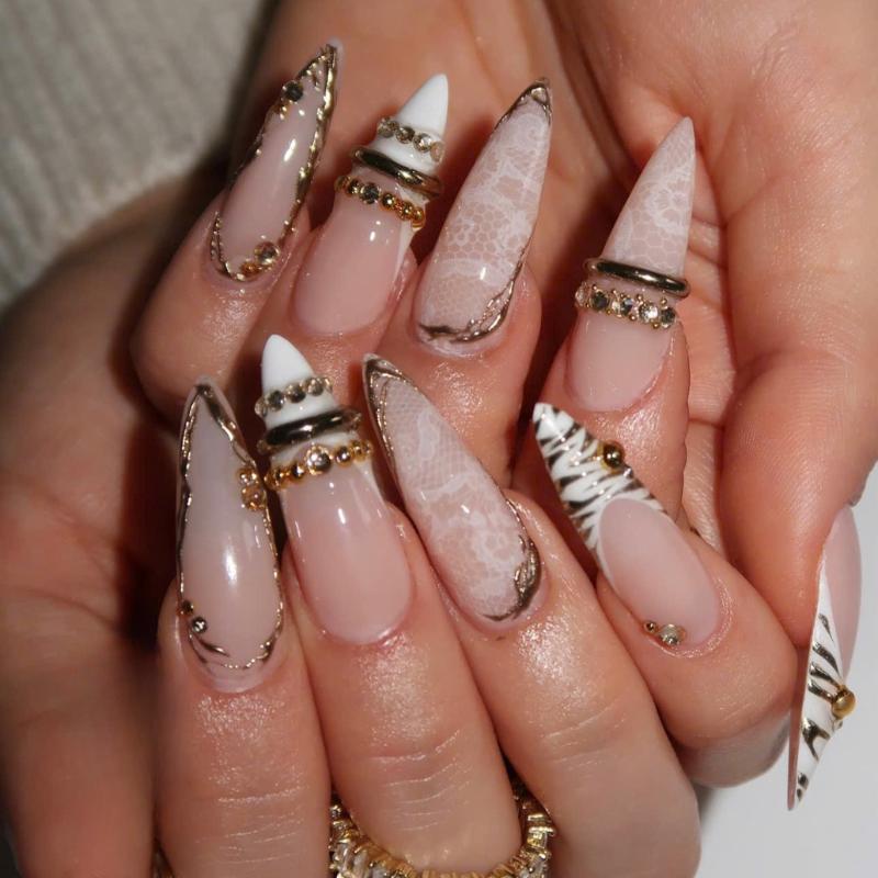 NUDE LUXE GEMS
